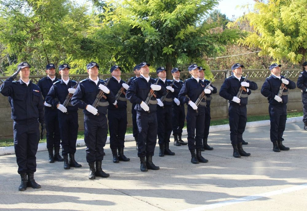 Depunerea jurământului militar pentru 14 subofițeri de jandarmerie angajați din sursă externă