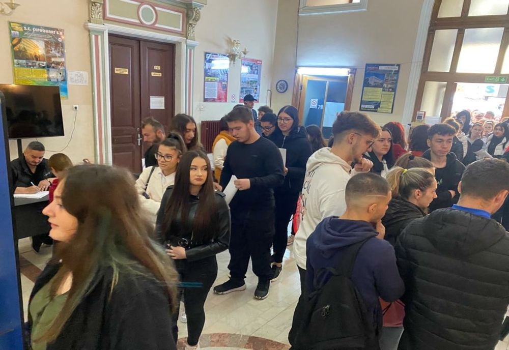 Bursa Locurilor de Muncă pentru Absolvenți, eveniment organizat de AJOFM Brăila, la Facultatea de Inginerie din Brăila. 