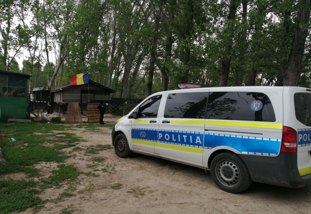 Polițiștii au efectuat 16 percheziții la domiciliile mai multor persoane, pe raza municipiului Brăila, bănuite pentru fapte de braconaj piscicol