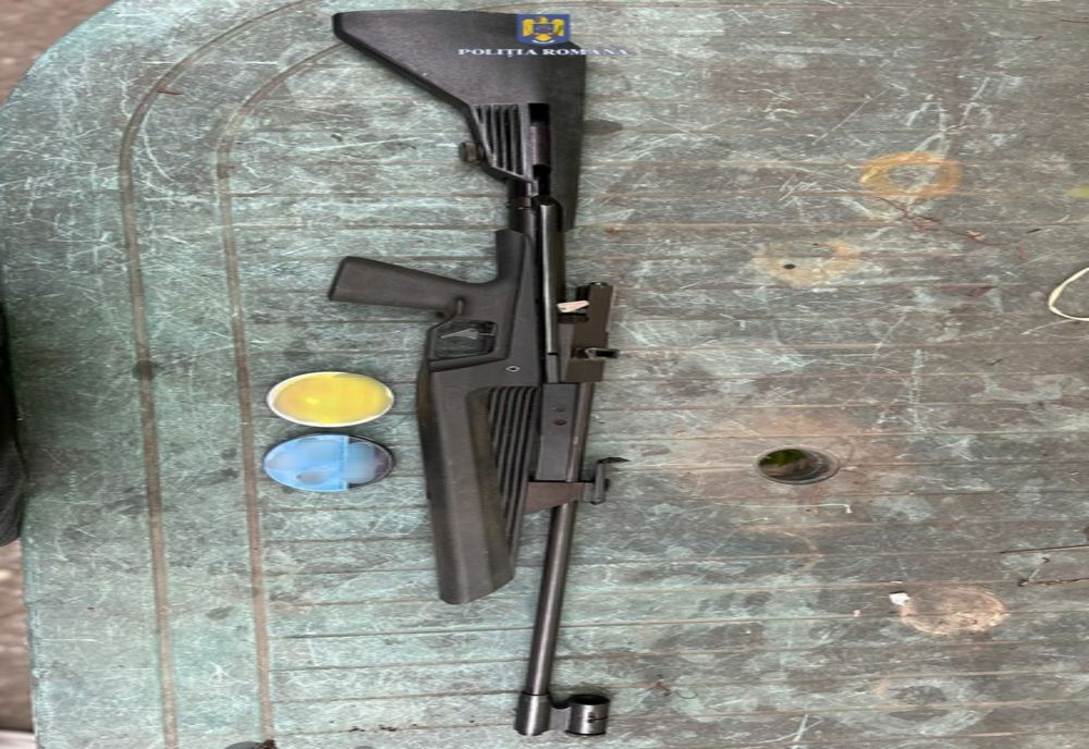 Percheziții pentru nerespectarea regimului armelor și munițiilor