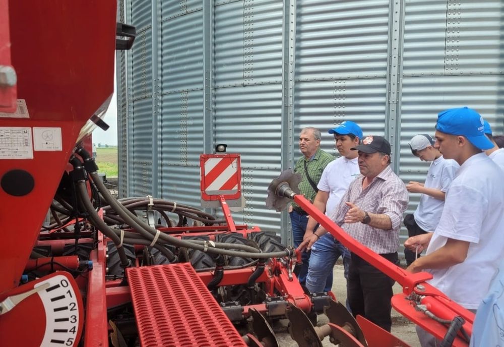 Liceul Gh. K. Constantinescu din Brăila mai aproape de Agricultura 4.0 prin programul „Creștem prin Educație Agricolă”