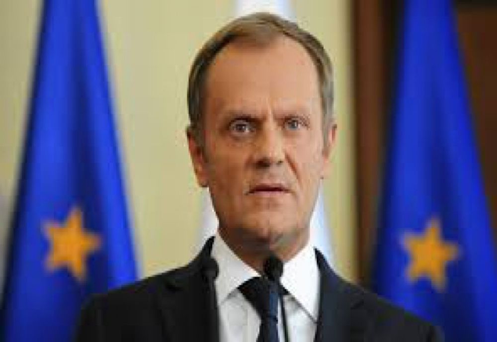 TUSK: POLONIA POATE DOBORÎ AVIOANE RUSEȘTI, DAR DOAR CU ACORDUL ALIAȚILOR NATO