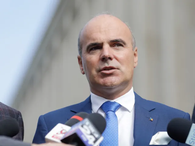 Rareș Bogdan: Nu putem să abandonăm 1.100 de primari PNL pentru un public progresist USR-SENS de maxim 15-20%