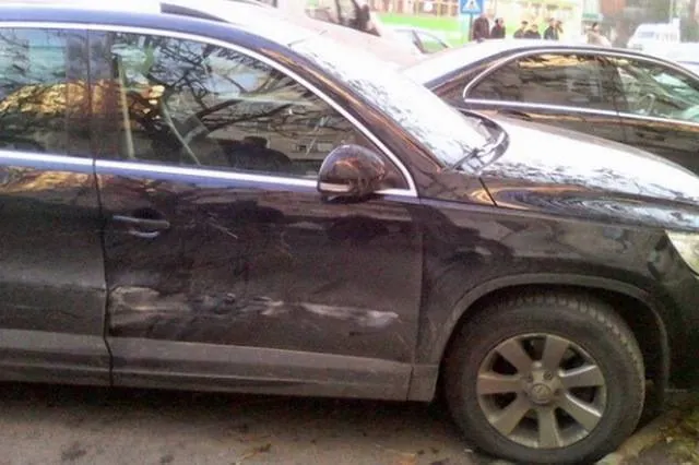 depistat în timp ce conducea un autoturism, deși se afla sub influența băuturilor alcoolice