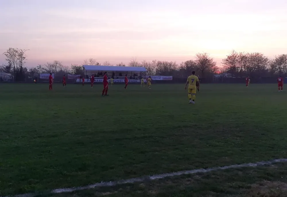 Rezultatele etapei a XIII-a din Liga a 4-a
