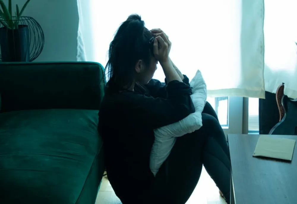 7 simptome fizice care pot fi cauzate de singurătate