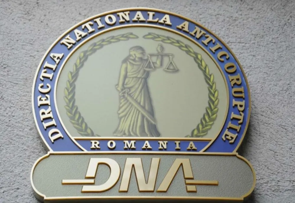 A evidențiat în actele contabile facturi fiscale privind cheltuieli cu achiziții fictive de cereale și plante tehnice