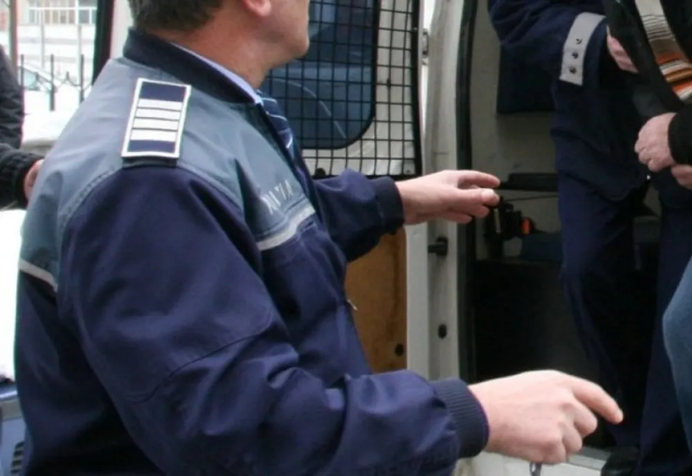 Bărbat de 64 de ani din Cazasu, arestat preventiv pentru agresiune sexuală asupra a două minore