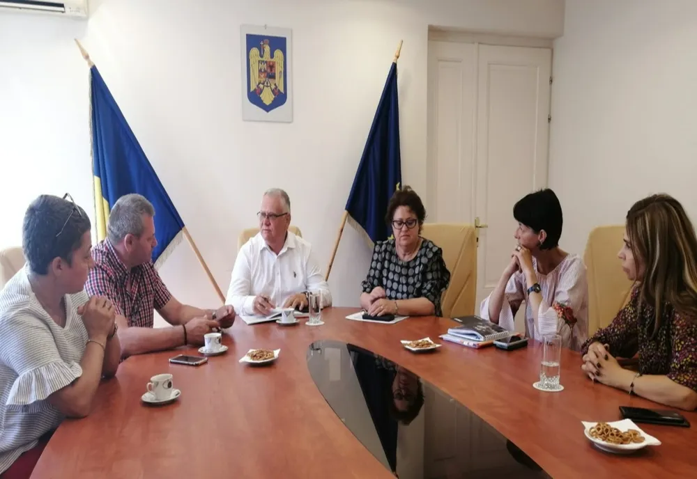 În județul Brăila au fost raportate 621,2 ha de culturi afectate de secetă. Întâlnire la Prefectură cu reprezentanții instituțiilor care au competențe în domeniul agricol