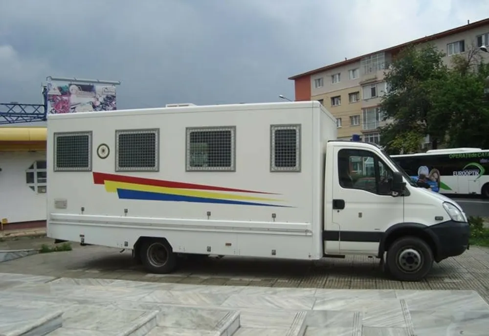 Condamnat pentru proxenetism, ridicat de polițiști dintr-un spital din Brăila și trimis la spitalul penitenciar Târgu Ocna