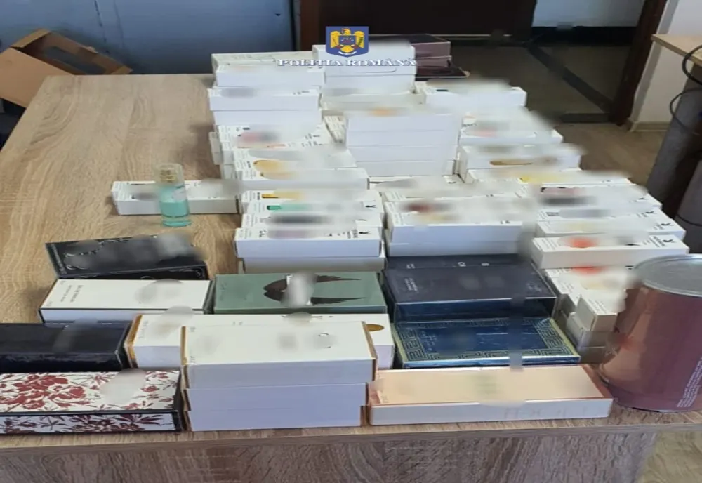 Percheziții într-un dosar penale pentru comercializarea de produse contrafăcute