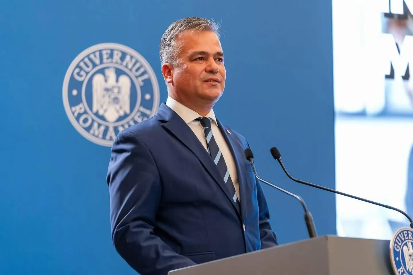 Negocieri pentru formarea Guvernului Veștea