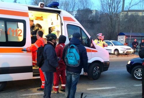 Un vietnamez accidentat în poartă şantierului naval din Tulcea de un șofer brăilean