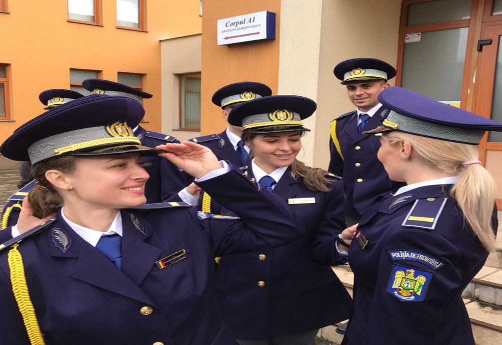 20 de agenţi de poliţie ai Școlii de Pregătire a Agenților Poliției de Frontieră “Avram Iancu” s-au alăturat polițiștilor de la imigrări