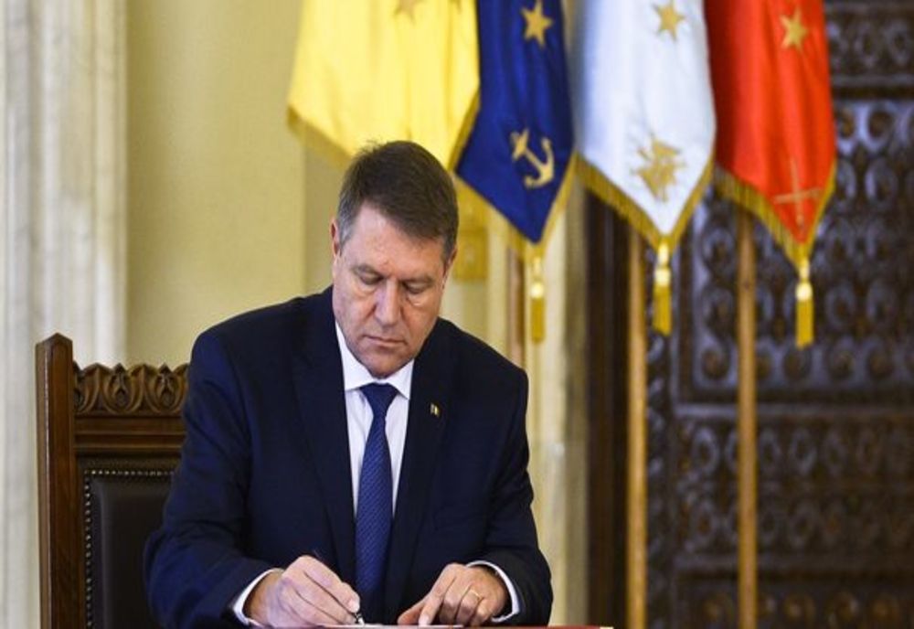Klaus Iohannis a semnat decretele de numire a 6 judecători și 3 procurori la instanțele judecătorești din județul Brăila