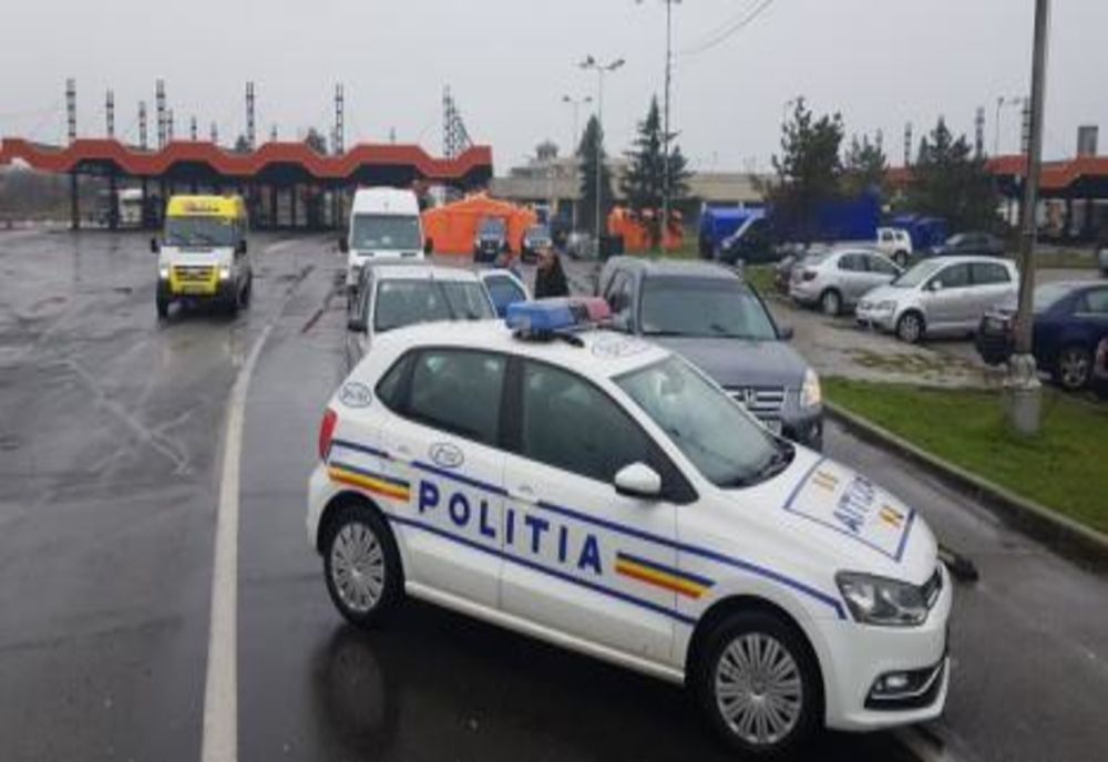 Armata a trimis medici militari în vama Borş!