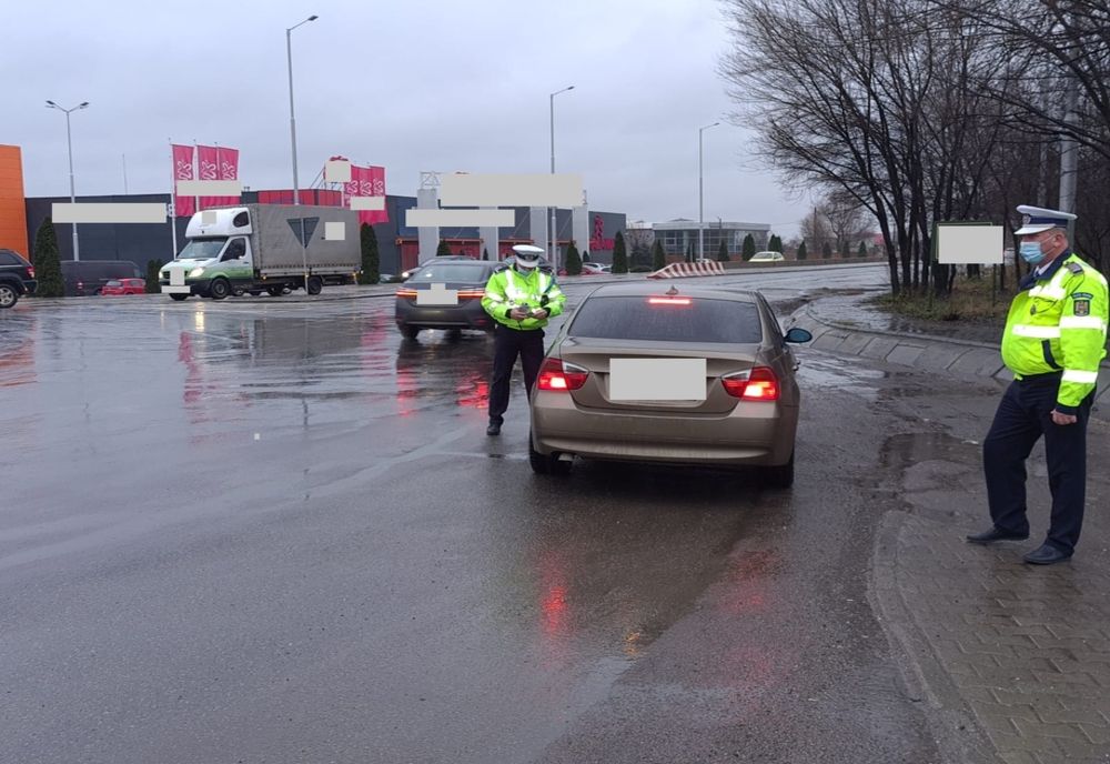 În acțiunile desfășurate ieri, polițiștii  au legitimat 1.313 persoane și au controlat 281 de vehicule