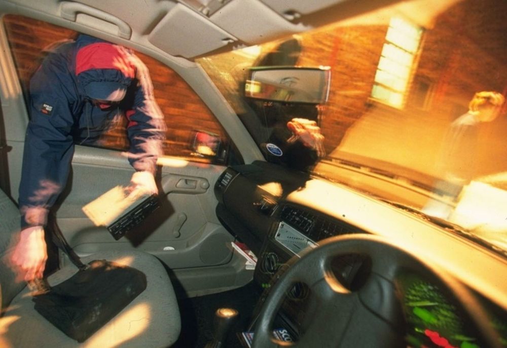 Arestat preventiv pentru comiterea a 15 furturi în perioada iulie 2020- martie 2021