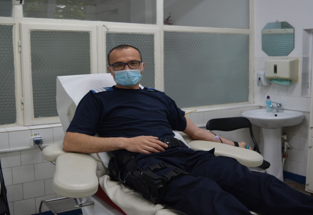 Campanie de donare de sânge a jandarmilor brăileni