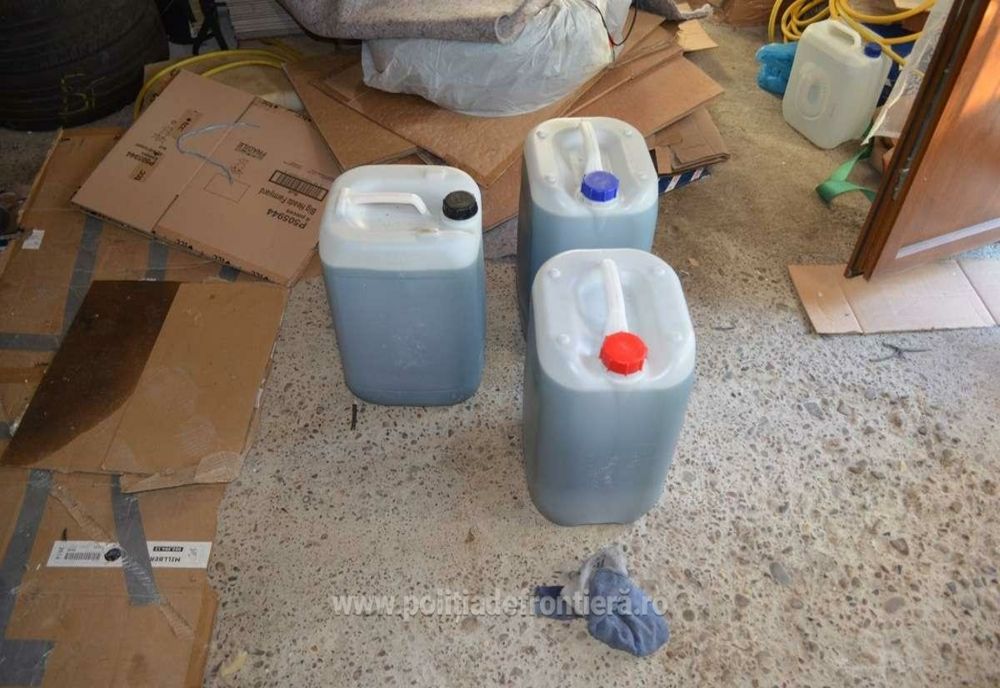 Video: Percheziții domiciliare ale polițiștilor de frontieră pe raza comunei chiscani