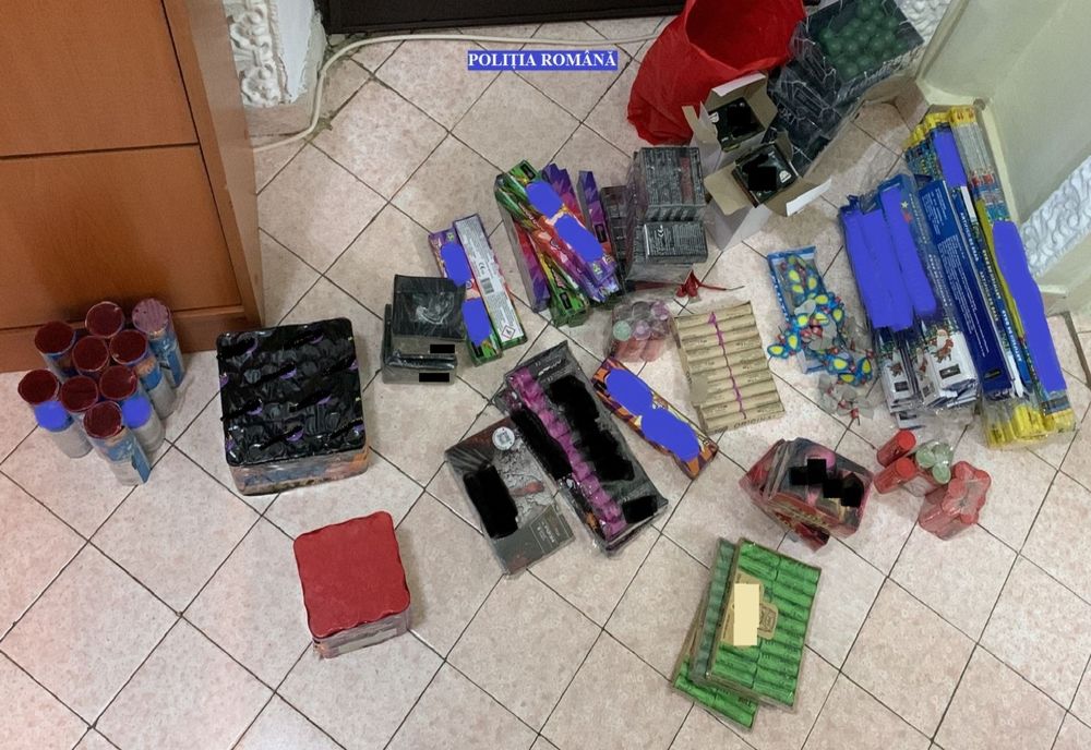 Video: Polițiștii au confiscat 348 de kg de materiale pirotehnice