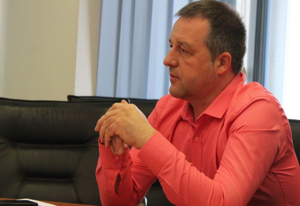 Cei 70 de refugiați care erau așteptați la Brăila au decis să nu mai oprească și să continue drumul spre București