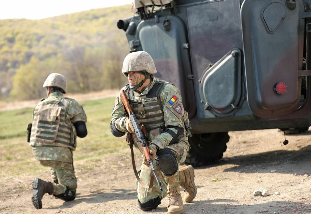 Armata caută să formeze peste o mie de soldați