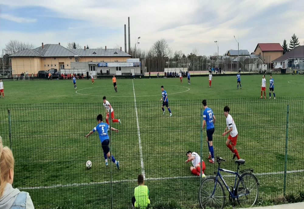 Sportul Chiscani a pierdut cu Dinamo Bacău printr-un gol primit în minutul 80