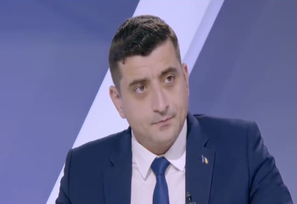 Succes al campaniei Realitatea PLUS pentru salvarea bisericilor de la demolare: Proiect de lege AUR, înmânat oficial de George Simion, la Legile Puterii