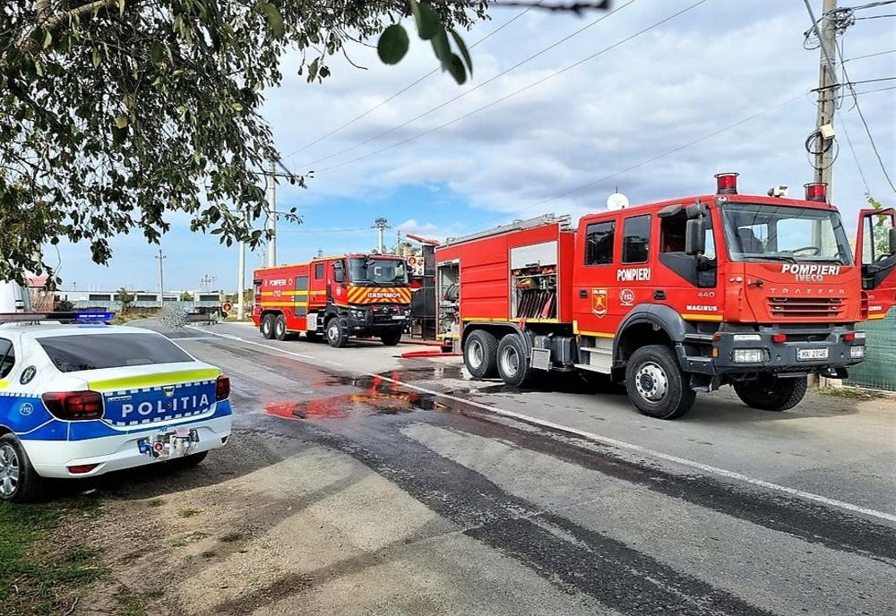 Pompierii brăileni au intervenit ieri pentru stingerea a 3 incendii