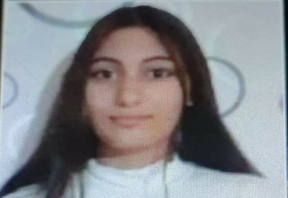 Minoră de 16 ani dată dispărută. Azi dimineața fata ar fi plecat la liceu și a lăsat un bilet părinților că va pleca să se angajeze