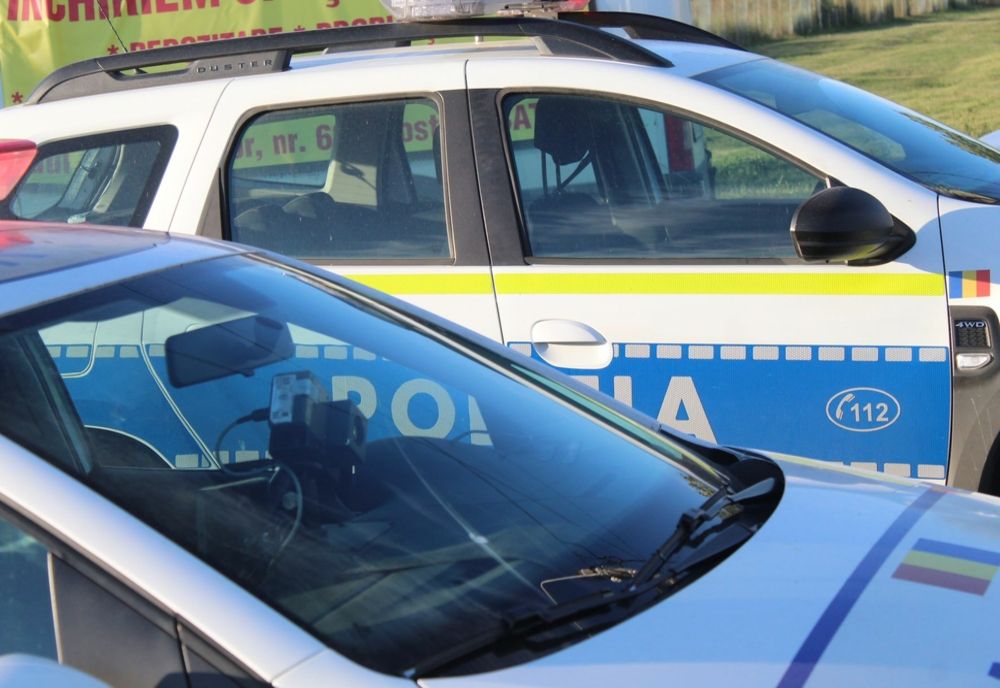 O tânără din comuna Viziru a intrat pe interzis și a dat ”nas în nas” cu polițiștii. 