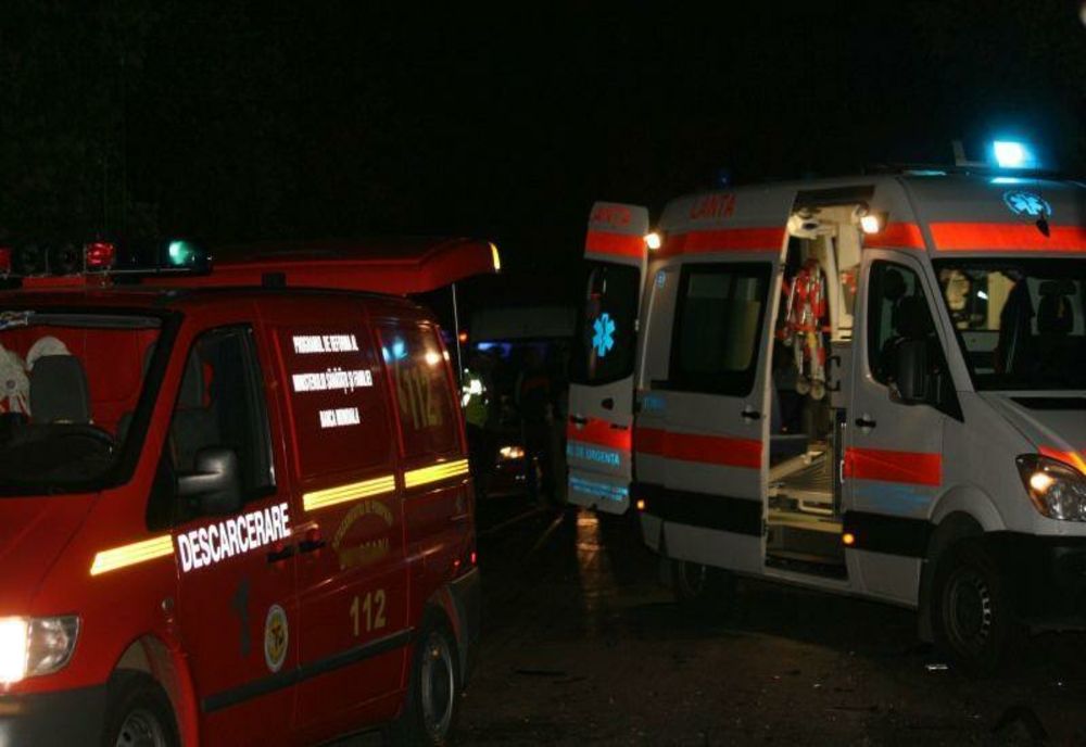 Accident cu două victime încarcerate pe DE 584, în Însurăței