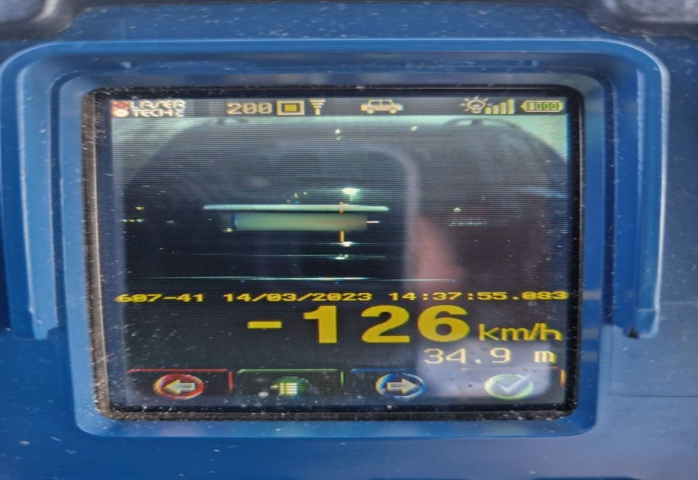 Acțiune a polițiștilor cu aparatele radar în sistem cascadă