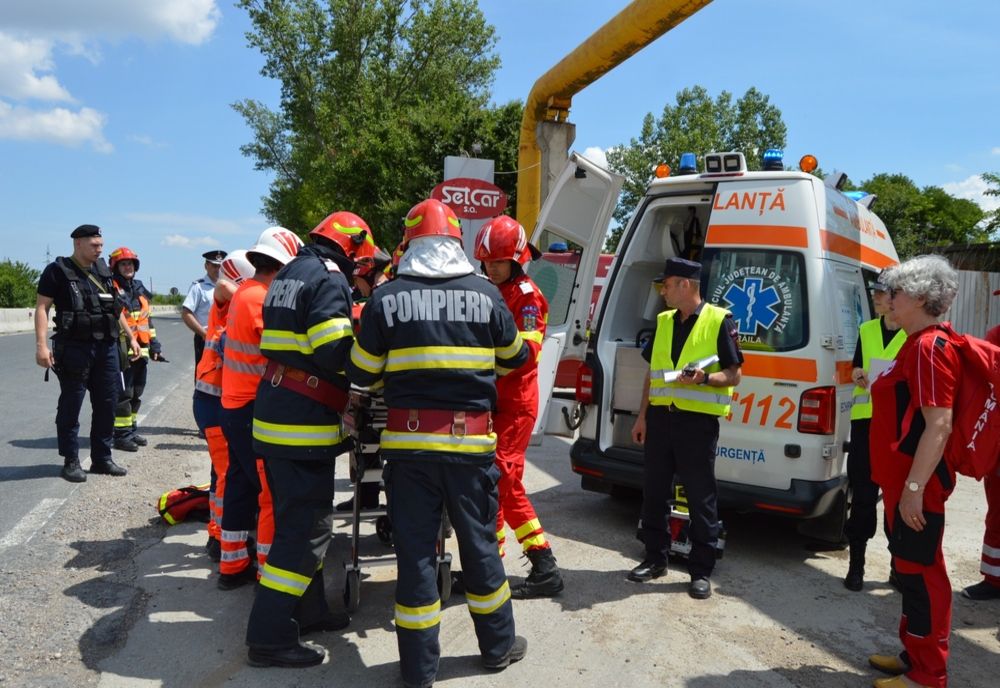 Intervenție pentru gestionarea situațiilor de urgență generate de producerea unui accident chimic pe amplasamentul obiectivelor sursă de risc 