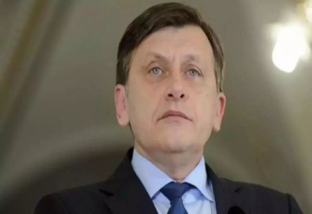 CRIN ANTONESCU, DUPĂ EXCLUDEREA LUI CĂLIN GEORGESCU: „MI-AȘ FI DORIT SĂ-L ÎNVING LA VOT”