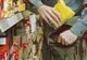 Un bărbat din comuna Viziru prins că a furat bunuri dintr-un magazin din Brăila