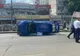 Un șofer băut a intrat cu mașina în refugiul de tramvai și s-a răsturnat