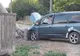 Rupt de beat, un bărbat din Lacu Sărat a intrat cu mașina într-un stâlp de electricitate