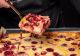 Desert ardelenesc de poveste: lichiu cu prune și cremă de smântână, ușor de preparat și absolut delicios!